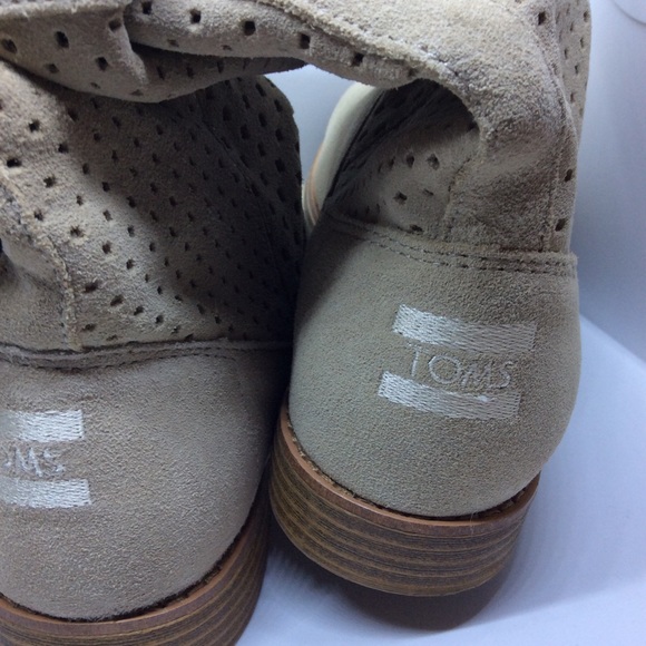 Tan boots size 9 - Picture 3 of 6